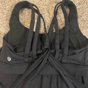 Womens Black Lululemon tank with built in bra